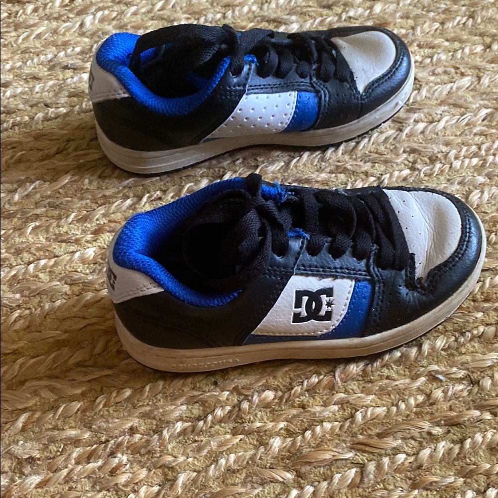 DC Black and Blue Sneakers Classic Design